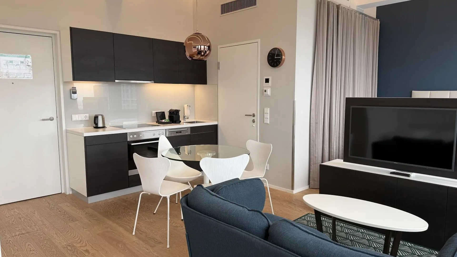 Penthouse-Flair With Skyline-View Apartment Vienna