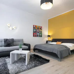 Wf-apartment Zentral, Trendig & Modern, Westbahnhof Apartman