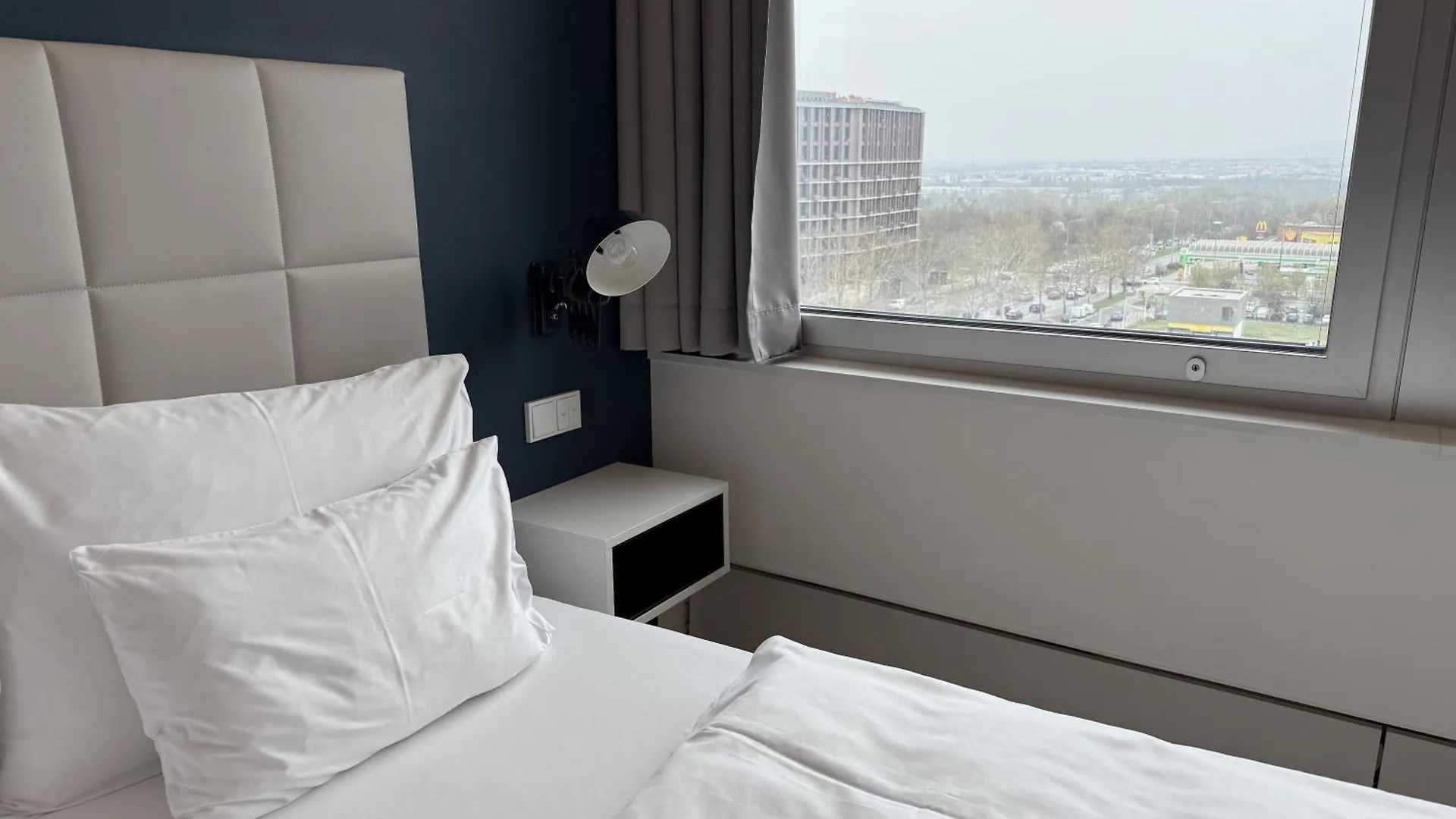 Penthouse-Flair With Skyline-View Apartment Vienna Austria